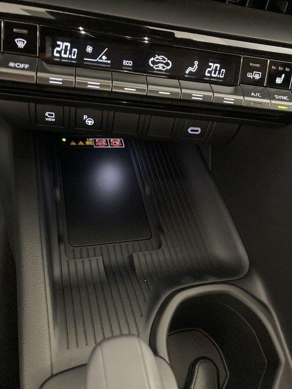 Toyota C-HR 2.0 HV E-CVT Lounge Premiere MY24