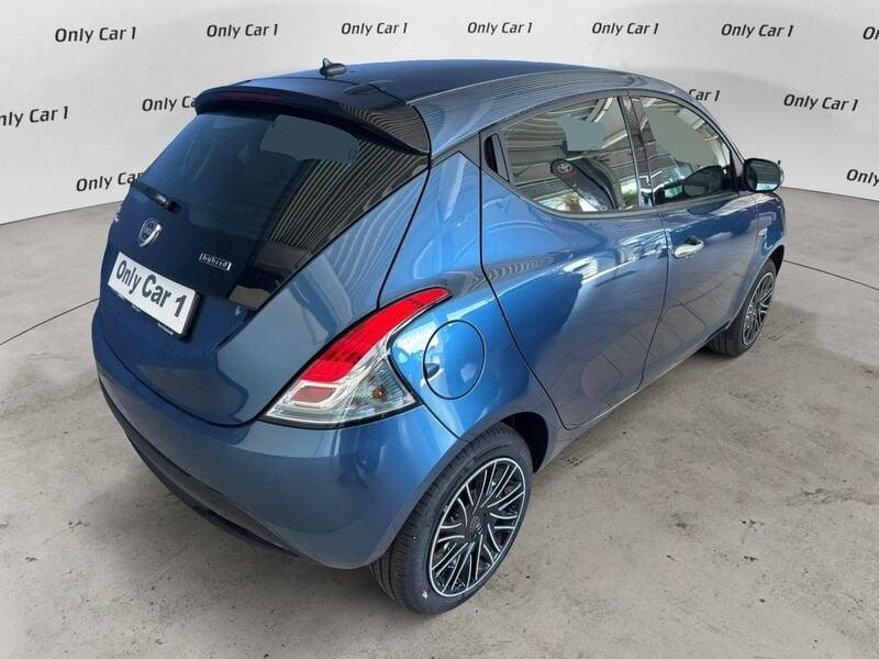 Lancia Ypsilon 1.0 FireFly 5 porte S&S Hybrid Silver Plus