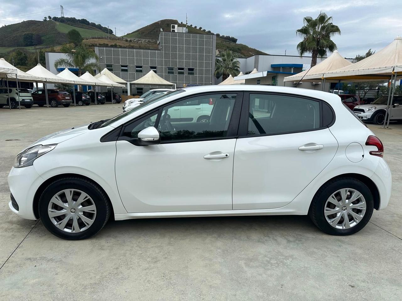 Peugeot 208 PureTech 68 5 porte Active