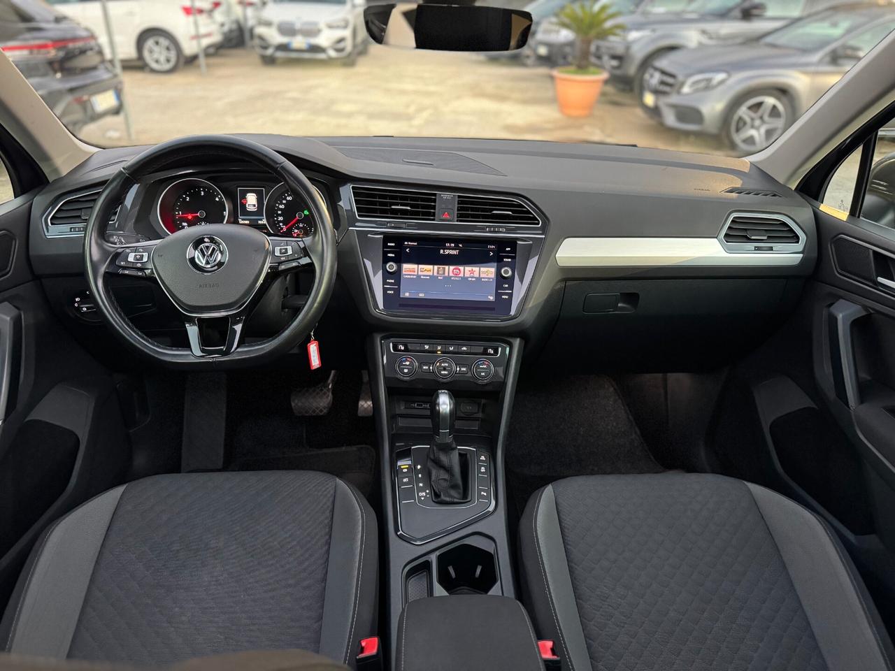 Volkswagen Tiguan 2.0 150CV R-LINE TETTO APRIBILE