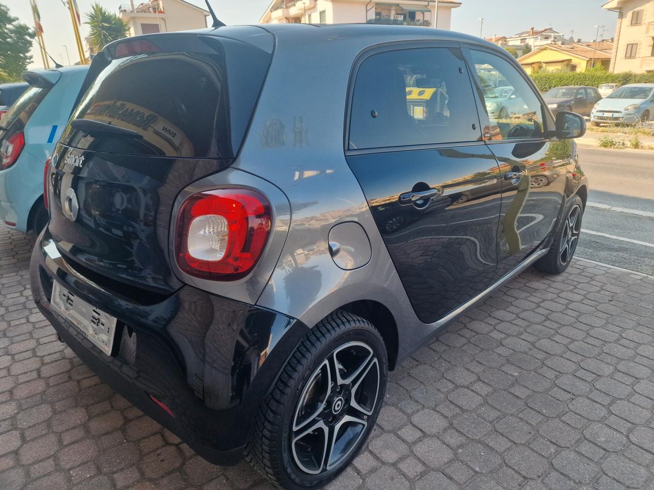 Smart ForFour 70 1.0 Prime, TETTO APRIBILE+NAVI SAT+LED BELLISSIMA