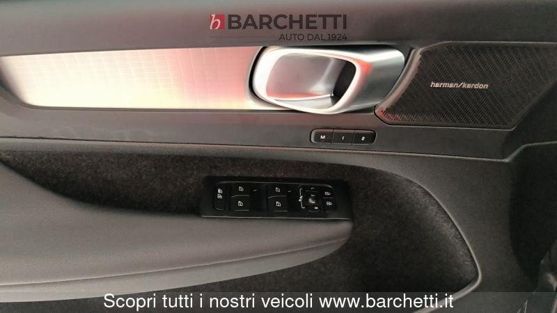 Volvo XC40 AUTOMATICO PLUS DARK