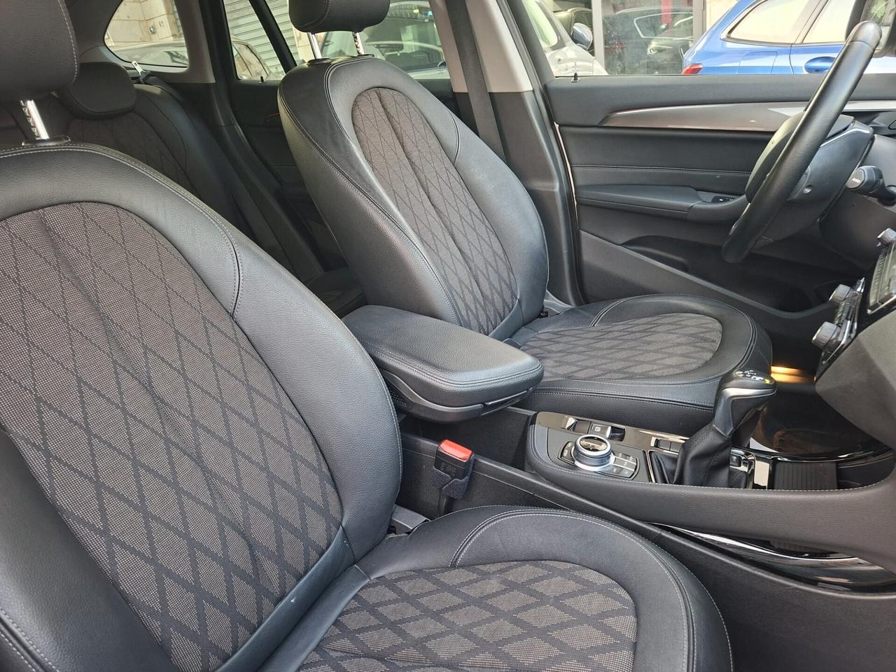 Bmw X1 sDrive 18d xLine * Pelle * Navi * Garantita 12 Mesi