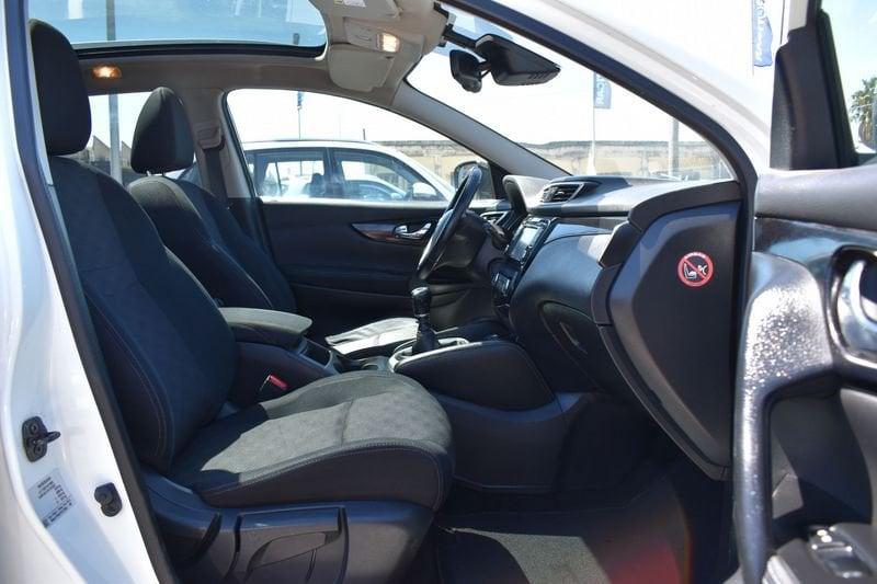 Nissan Qashqai 1.5 110 dCi N-Connecta