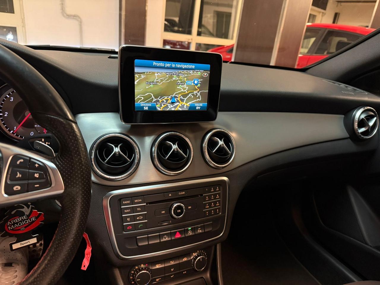 Mercedes-Benz CLA 180D Automatic Premium Amg Tetto