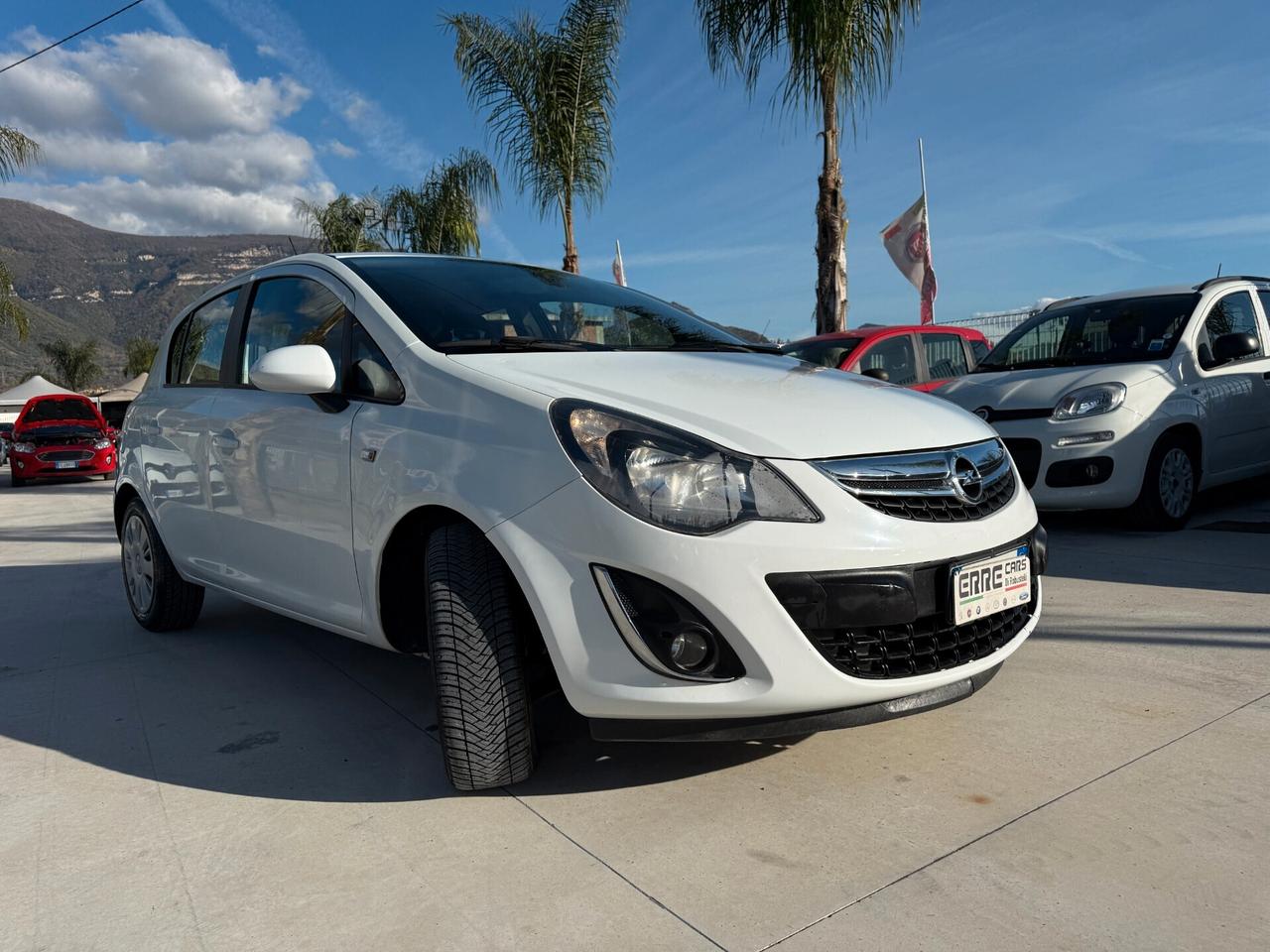 OPEL CORSA ANNO 10/2013 1.3 DIESEL 75 CV