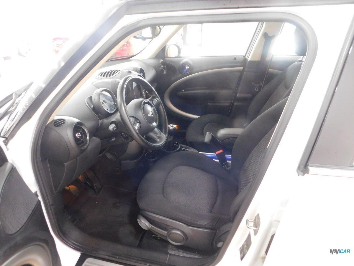 MINI - Countryman - Cooper D Business