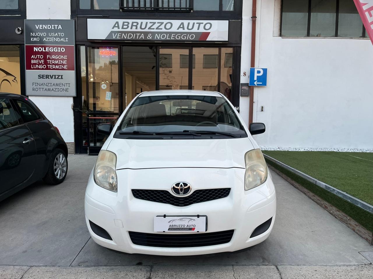 Toyota Yaris 1.0 Active 5p