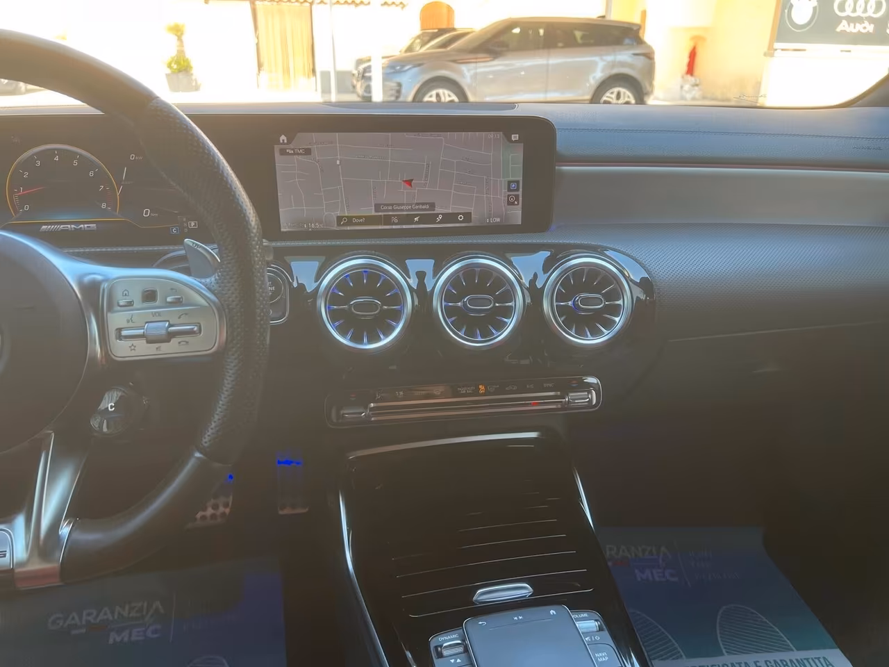 Mercedes-benz A 35 AMG