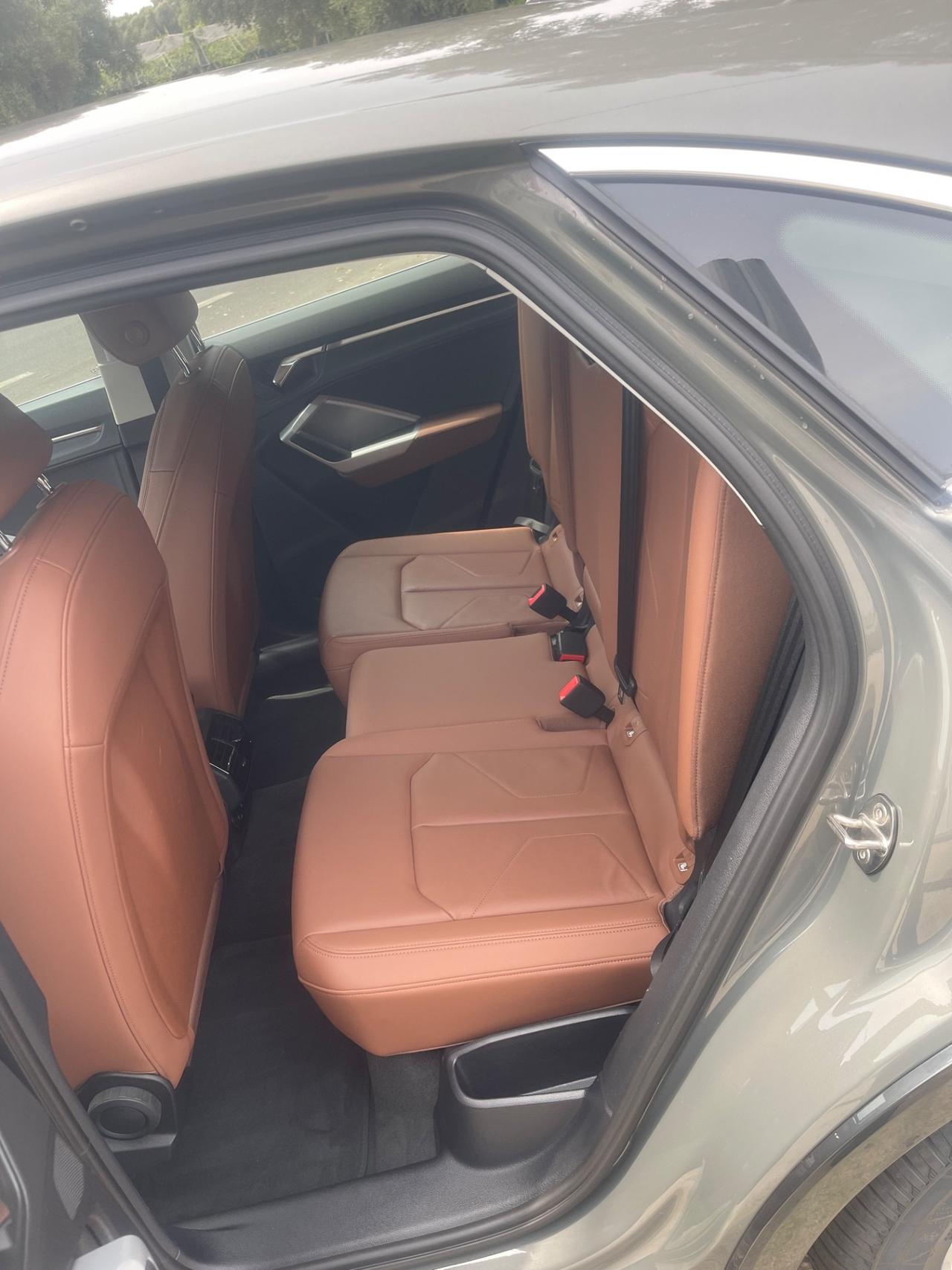 Audi Q3 35 TDI quattro S tronic Business Advanced