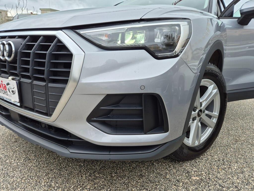 Audi Q3 2.0 TDI 150CV S-tronic BUSINESS