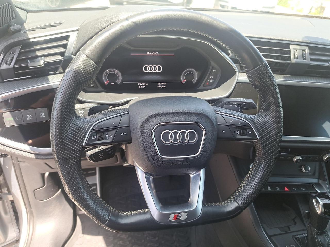 Audi Q3 45 TFSI quattro S tronic S line edition
