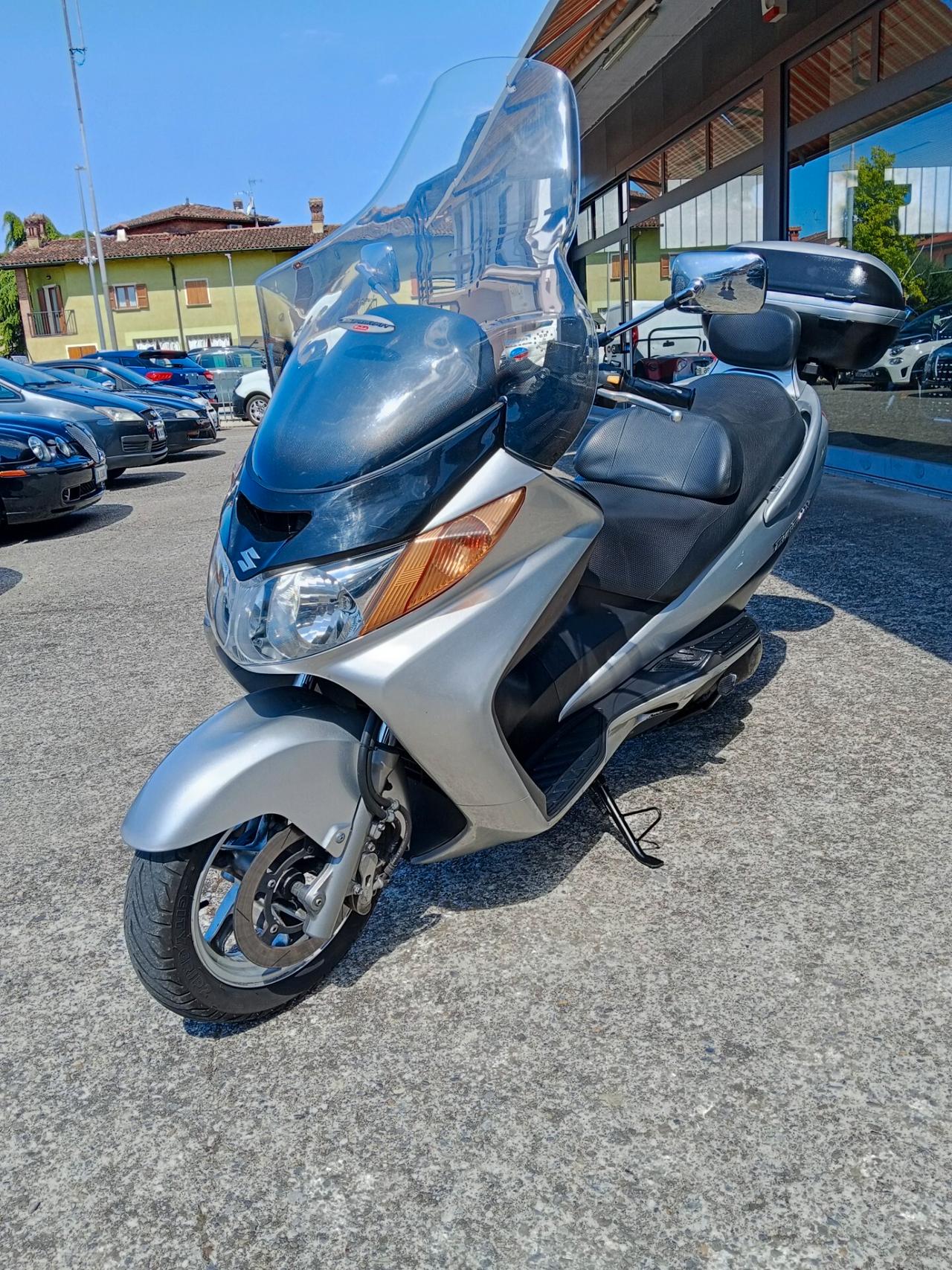 Suzuki Burgman 400