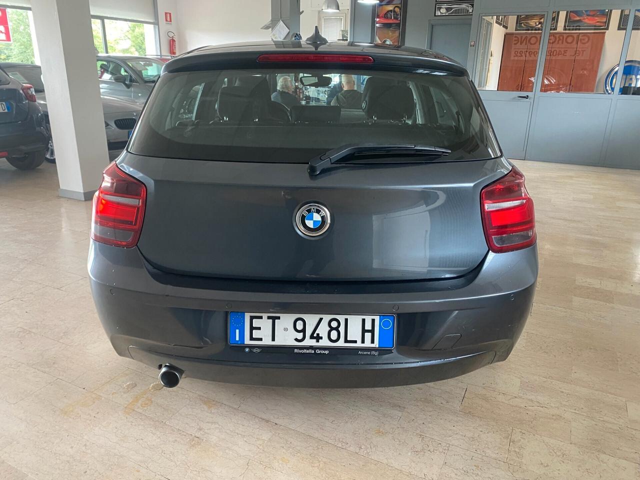 Bmw 114 114d 5p. Unique