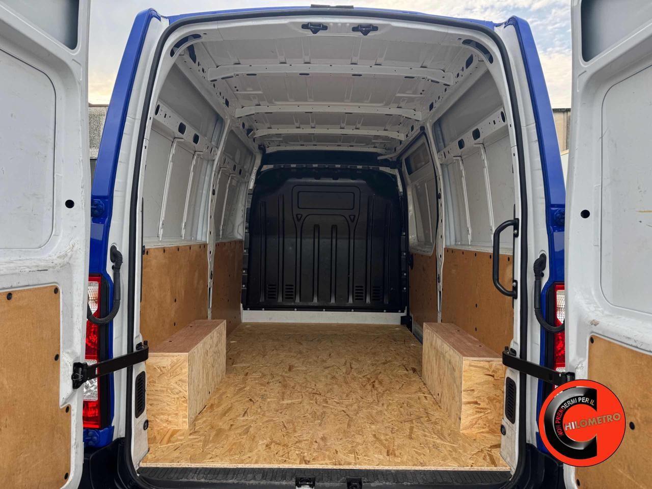 Renault Master (NISSAN INTERSTAR)35 2.3 dCi 135CV(PM-TM-L2H2)