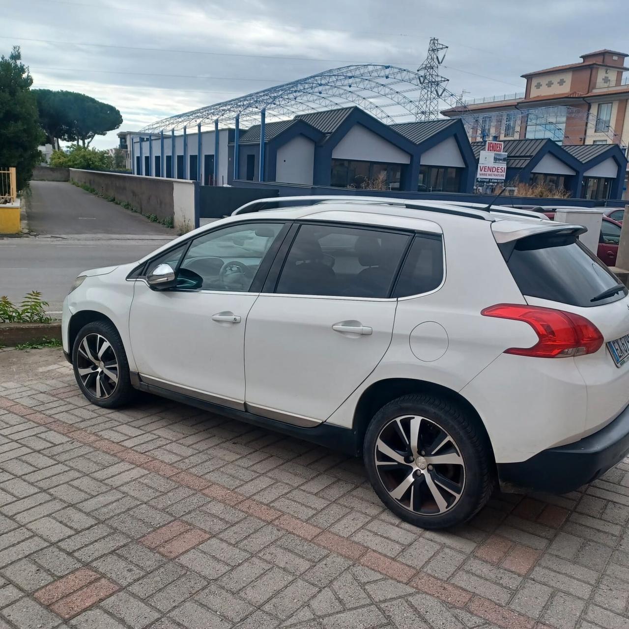 TETTO PANORAMICO PEUGEOT 2008 1.6 FULL OPTIONAL