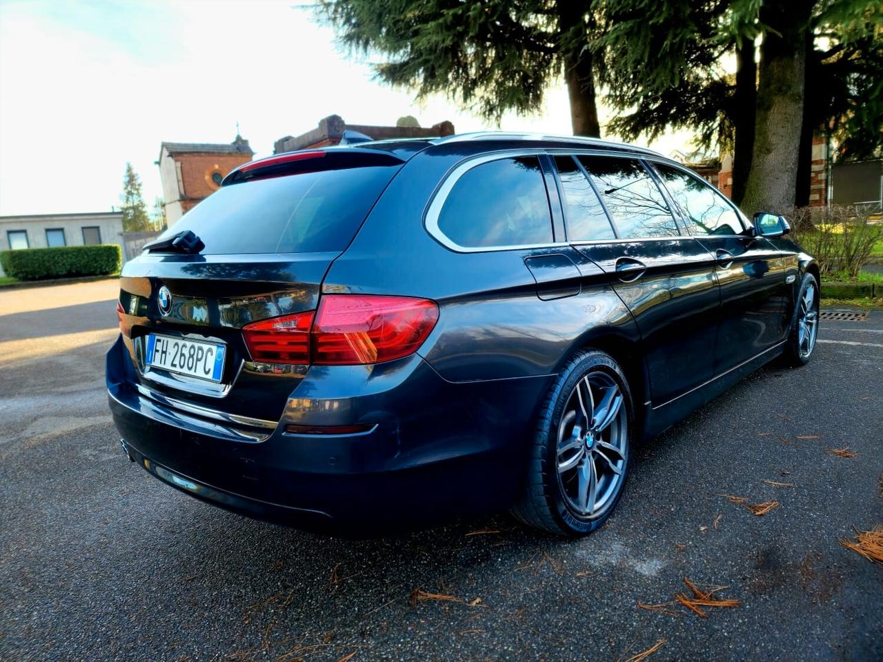 Bmw 530 530d xDrive 258CV Luxury EURO6