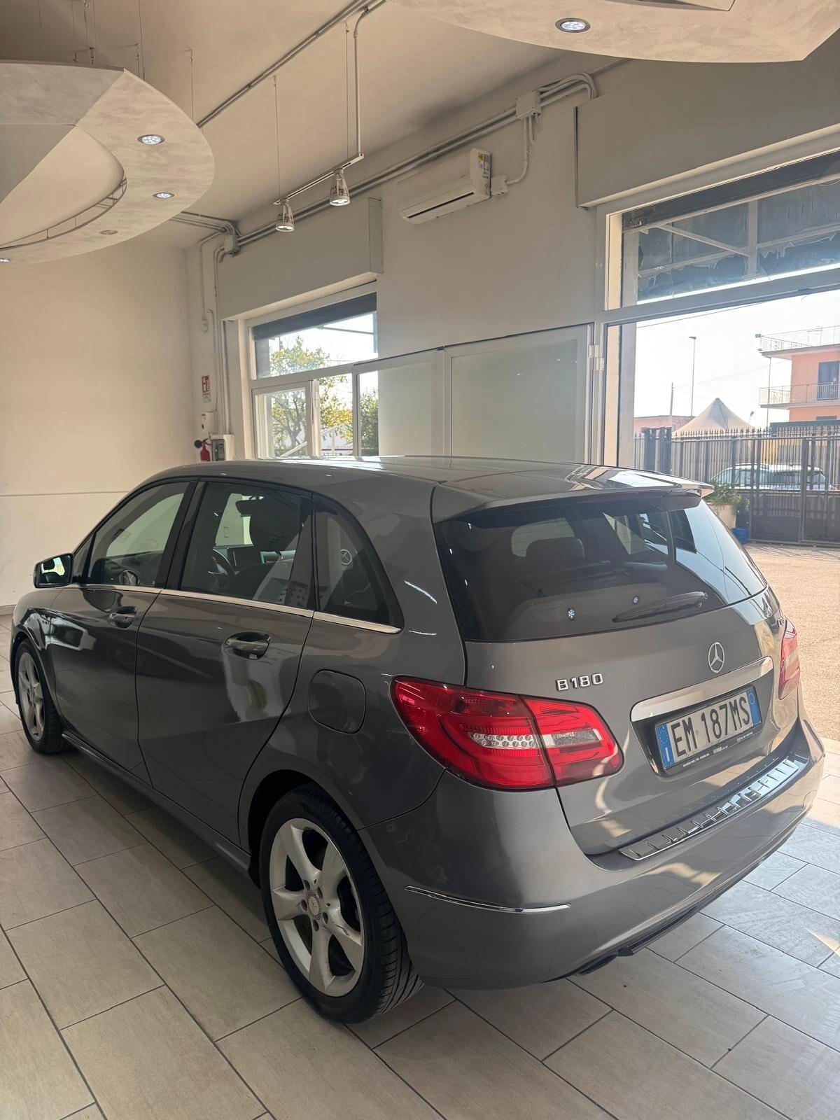 Mercedes-benz B 180 CDI BlueEFFICIENCY Premium