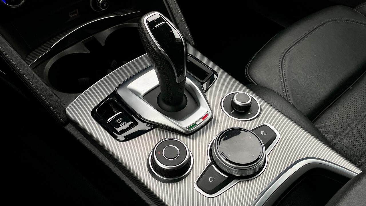 ALFA ROMEO STELCIO 2.2 SPRINT Q4 TURBODIESEL AT8 190CV - FULL LED, PELLE, SEDILI RISCADATI
