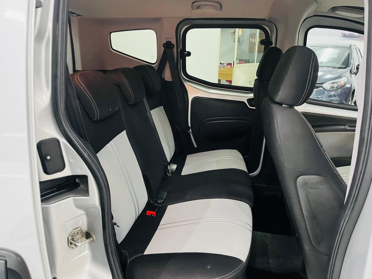 Fiat Qubo 1.3 MJT 95 CV Trekking anno 2014 italiana