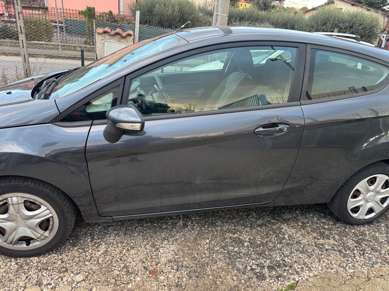 Ford Fiesta Fiesta+ 1.4 TDCi 68CV 3 porte