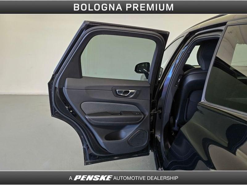 Volvo XC60 XC60 B4 (d) AWD Geartronic R-design