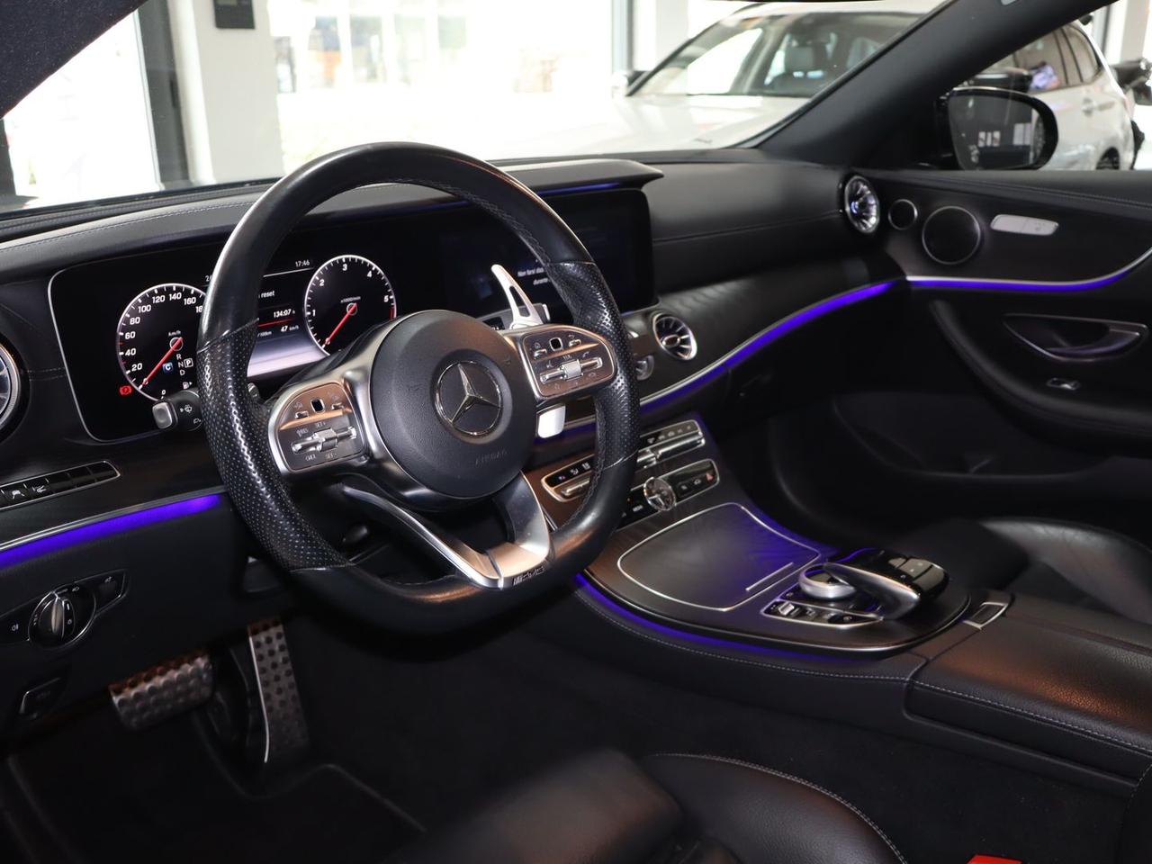 Mercedes-Benz E 220 Premium Plus E 220 D #10884