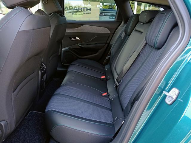 PEUGEOT 308 Plug-in Hybrid 180 e-EAT8 SW Allure Pack