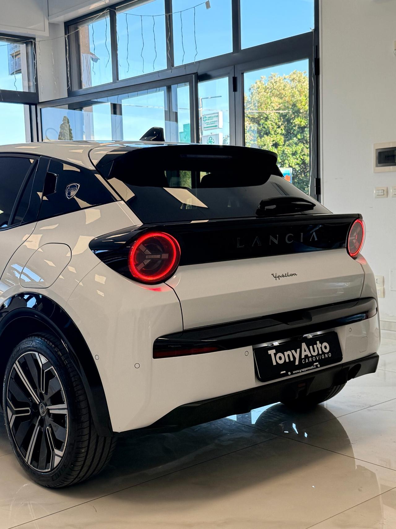 Lancia Ypsilon 1.2 mhev Edizione Limitata APPLE CARPLAY,VIRTUAL COCKPIT,TELECAMERA 360,ALCANTARA,NAVI
