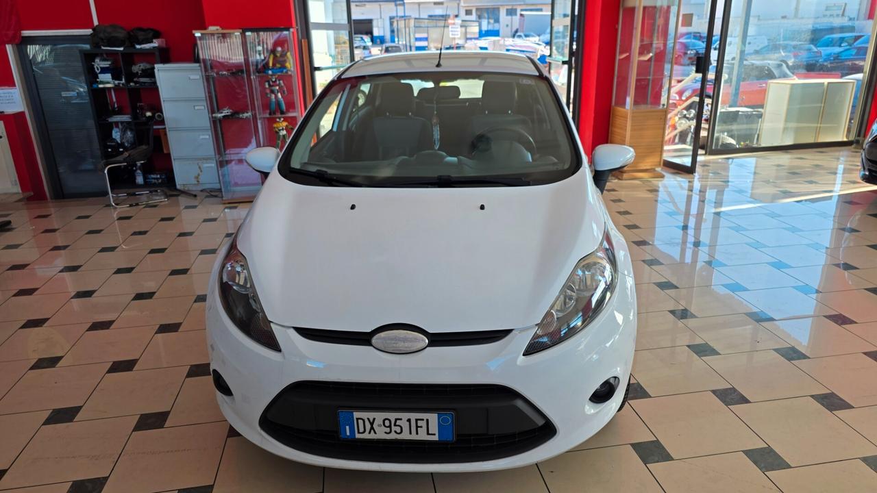 Ford Fiesta 1.4 TDCi 5p. Titanium