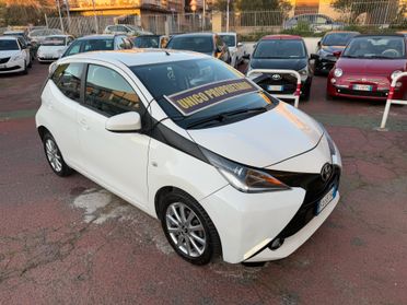 TOYOTA AYGO AUTOMATICA 68CV *OK NEOPATENTATI