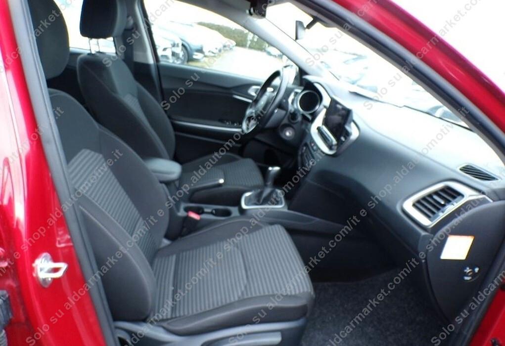 Kia Ceed 1.6 CRDi 136 CV MHEV SW Business