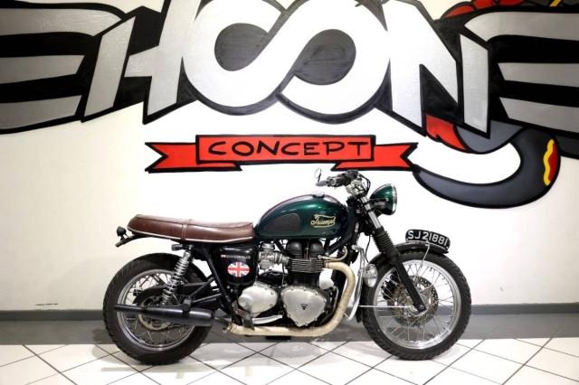 Triumph Bonneville 865