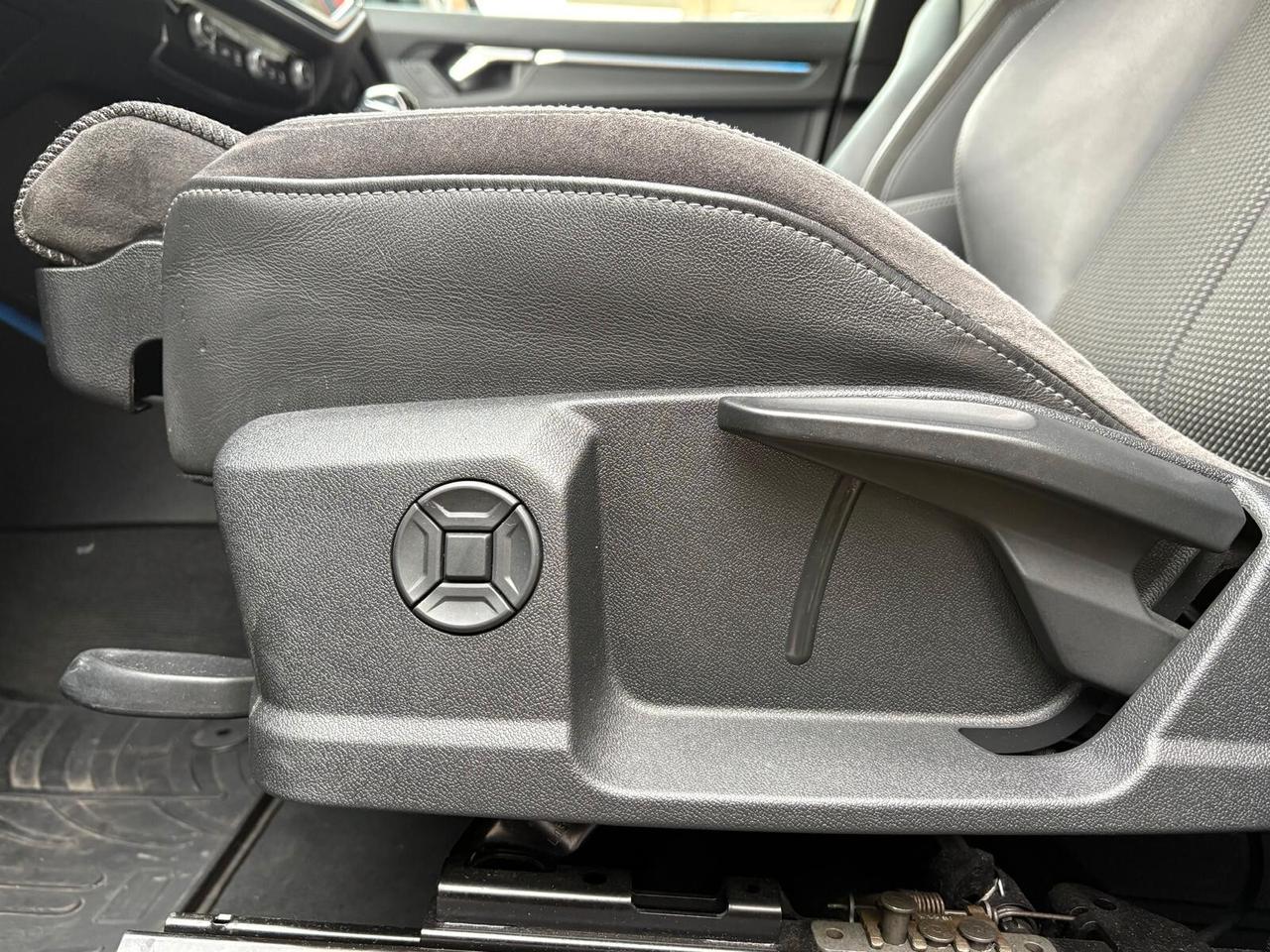 Audi Q3 SPB 40 TDI quattro S tronic line edition