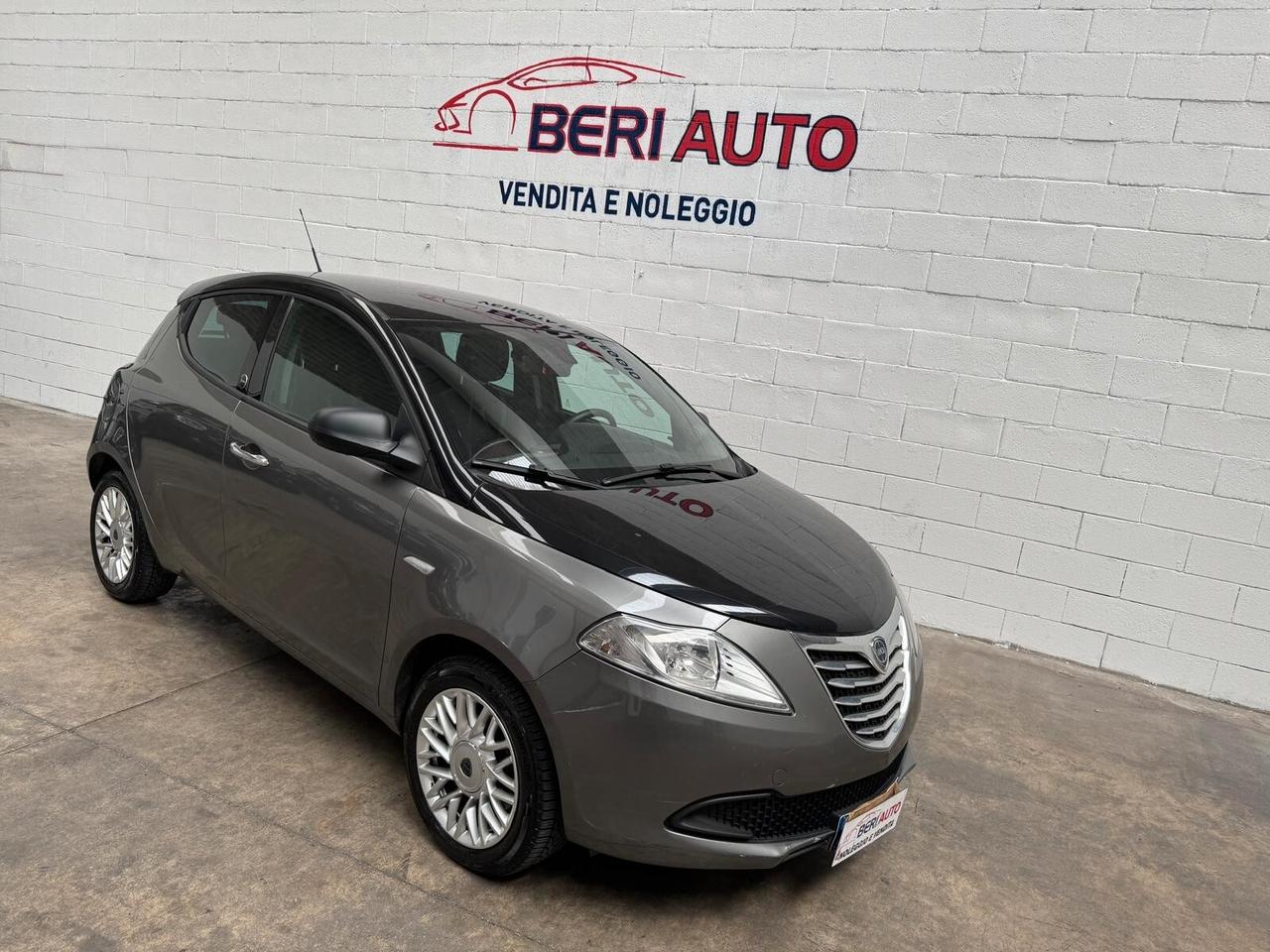 Lancia Ypsilon 1.2 benzina GPL valido fino al 2033