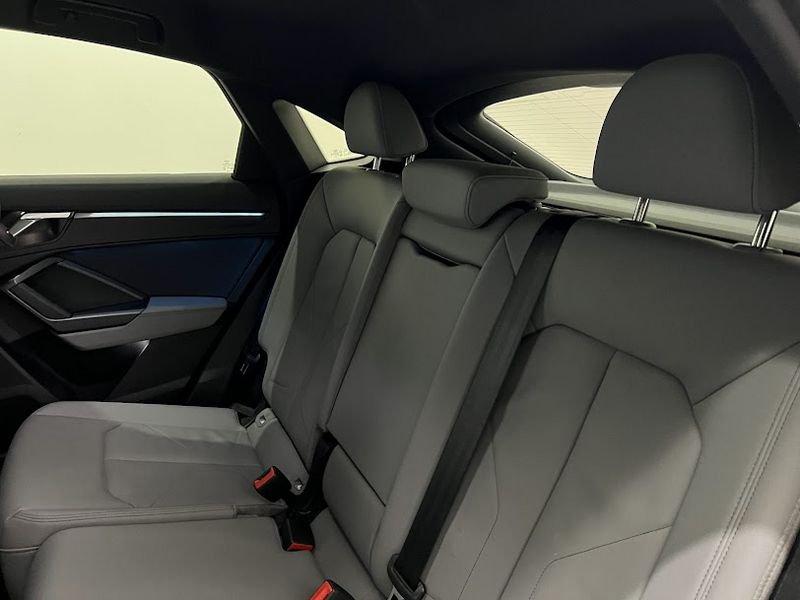 Audi Q3 Sportback 35 TFSI Mild-Hybrid ACT S line