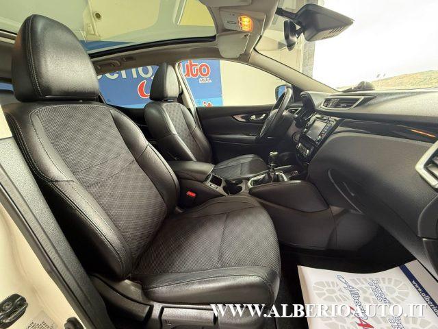 NISSAN Qashqai 1.5 dCi Tekna 360