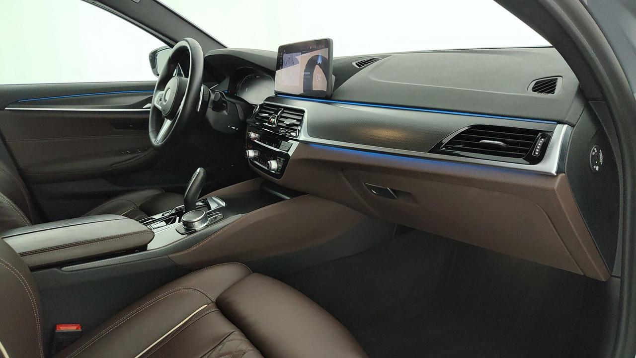 BMW Serie 5 G31 2020 Touring LCI - 530e Touring xdrive Msport auto