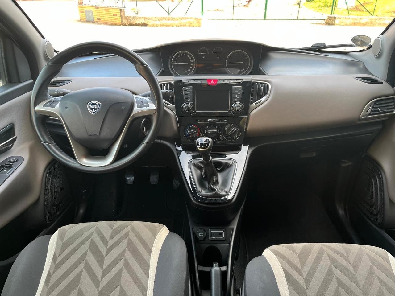 Lancia Ypsilon 1.3 MJT 16V 95 CV 5 porte S&S Gold