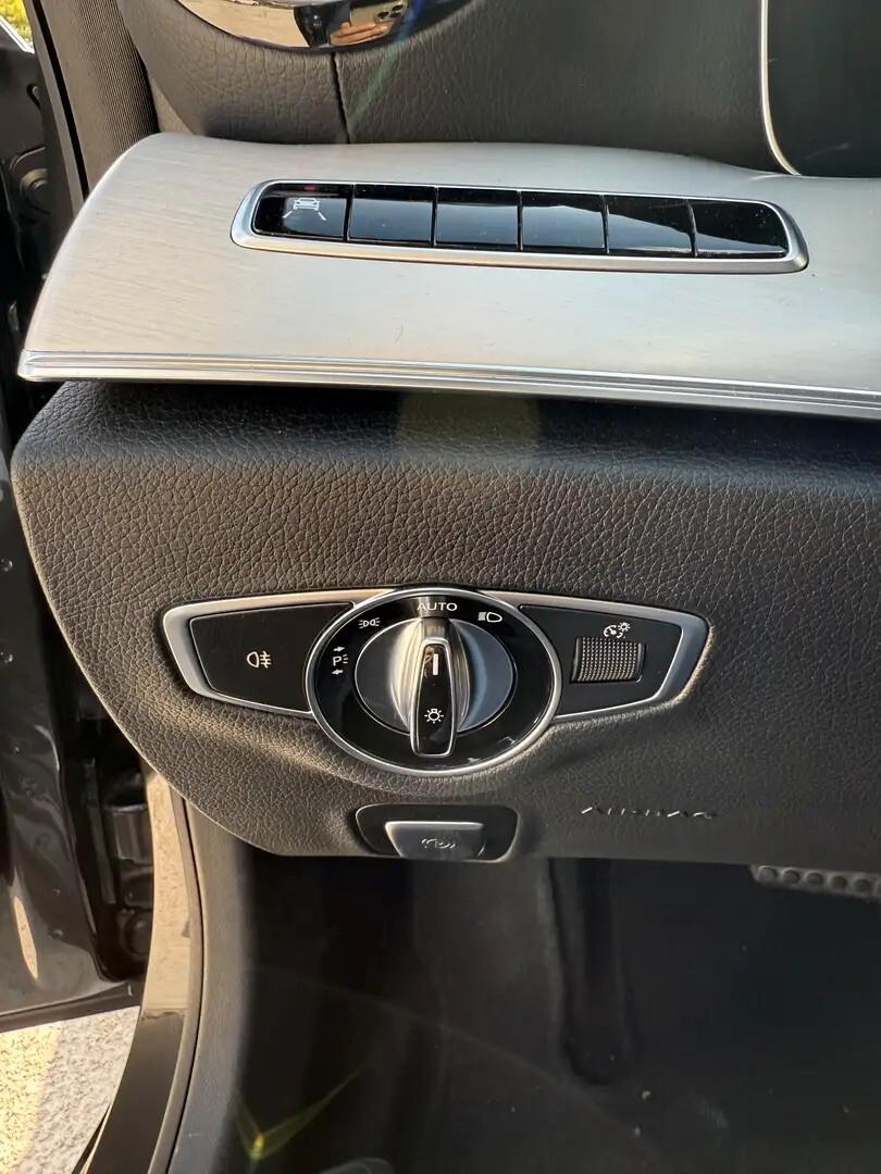 Mercedes-benz CLS 300 d Auto Premium Plus