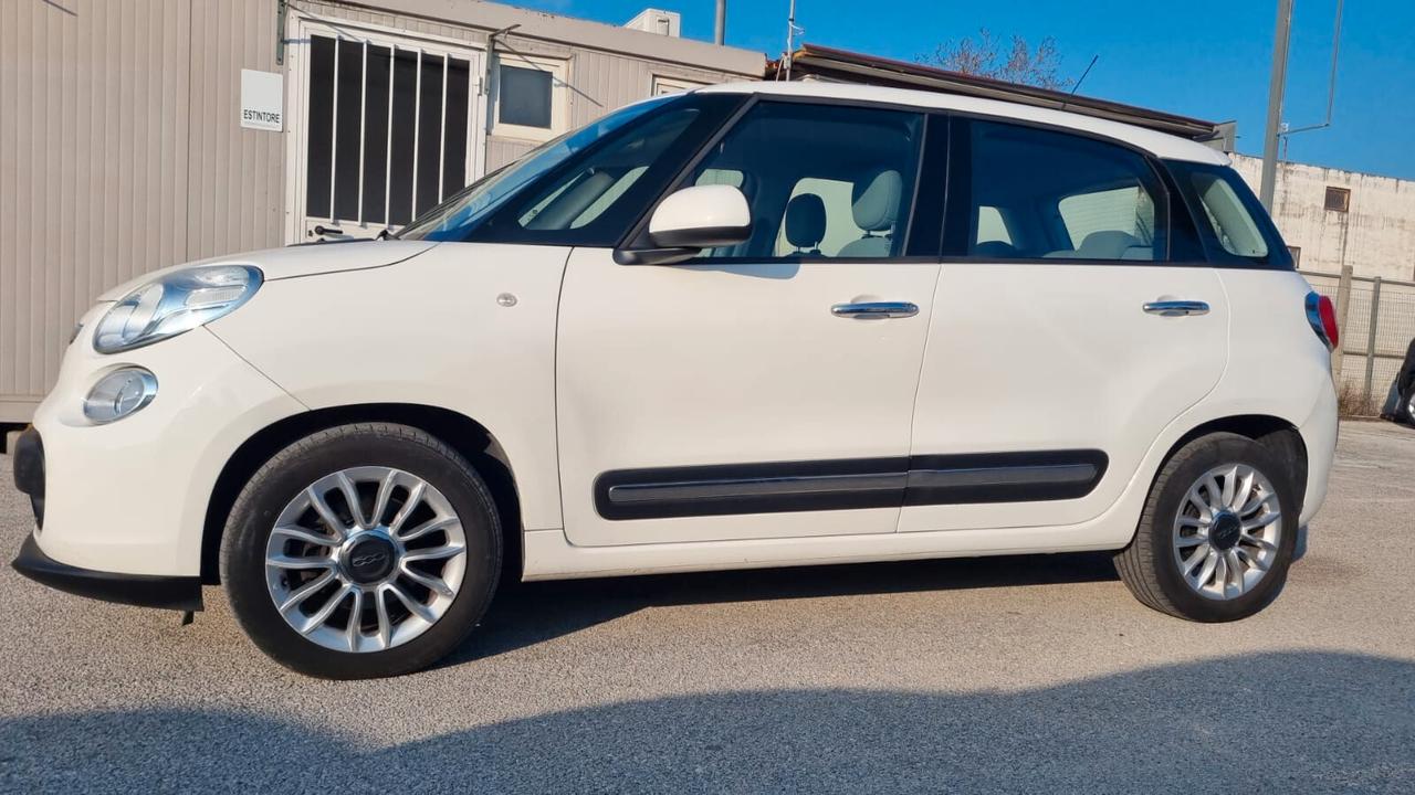 Fiat 500L 1.3 Multijet 95 CV Dualogic Lounge -CAMBIO-AUTOMATICO