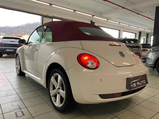 Volkswagen New Beetle 1.6 limited Red Edition