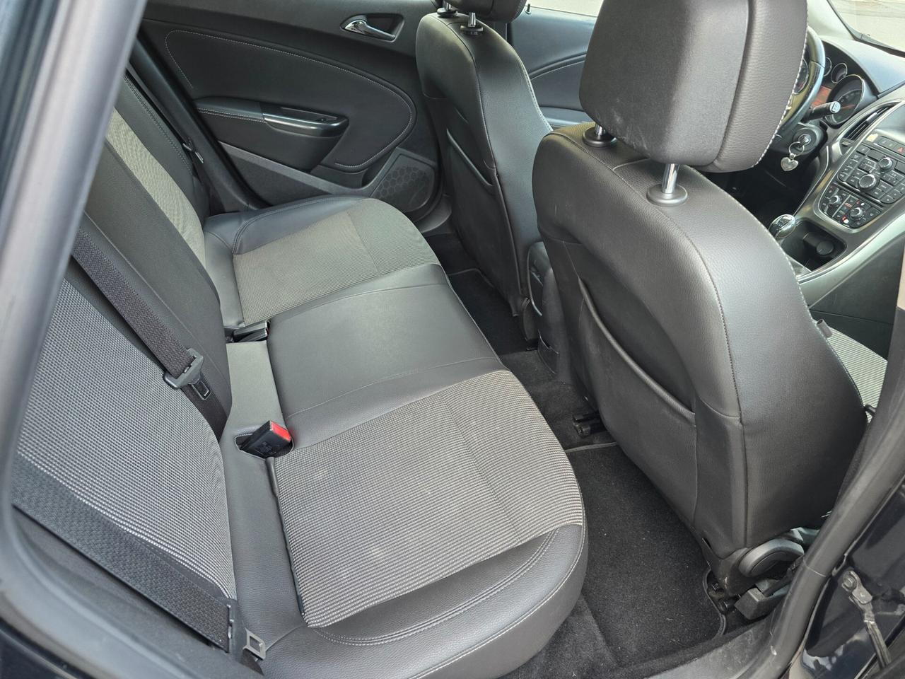 OPEL ASTRA 1.7 DTI COSMO "OK PER NEOPATENTATI"