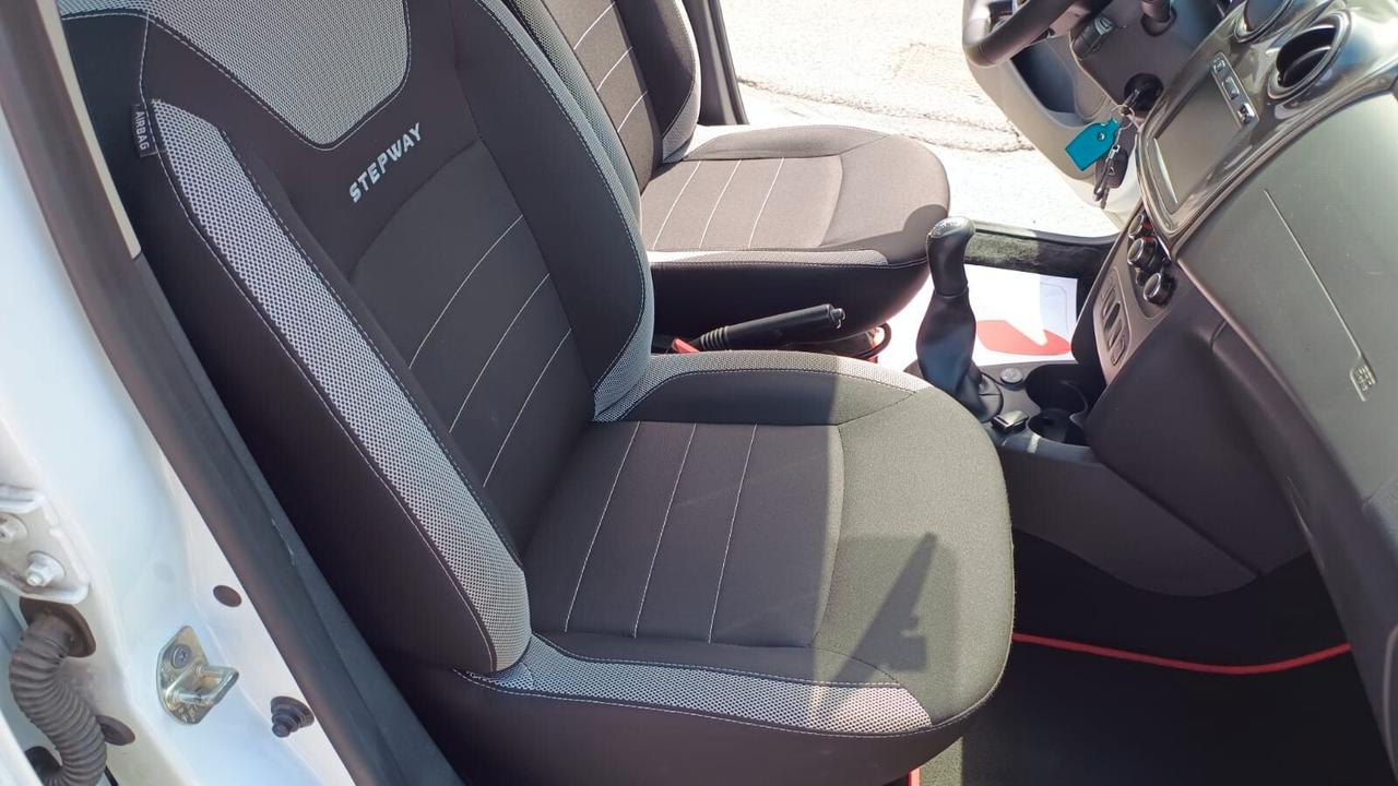 Dacia Sandero Stepway 1.0 TCe 100 CV ECO-G Comfort