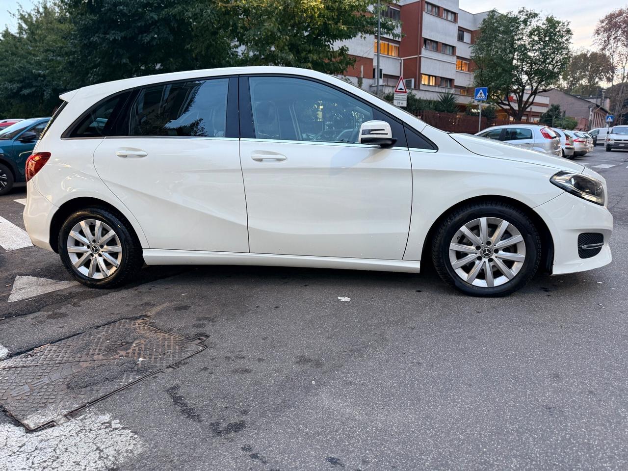 Mercedes B200 cdi 136cv Automatica UNIPRO