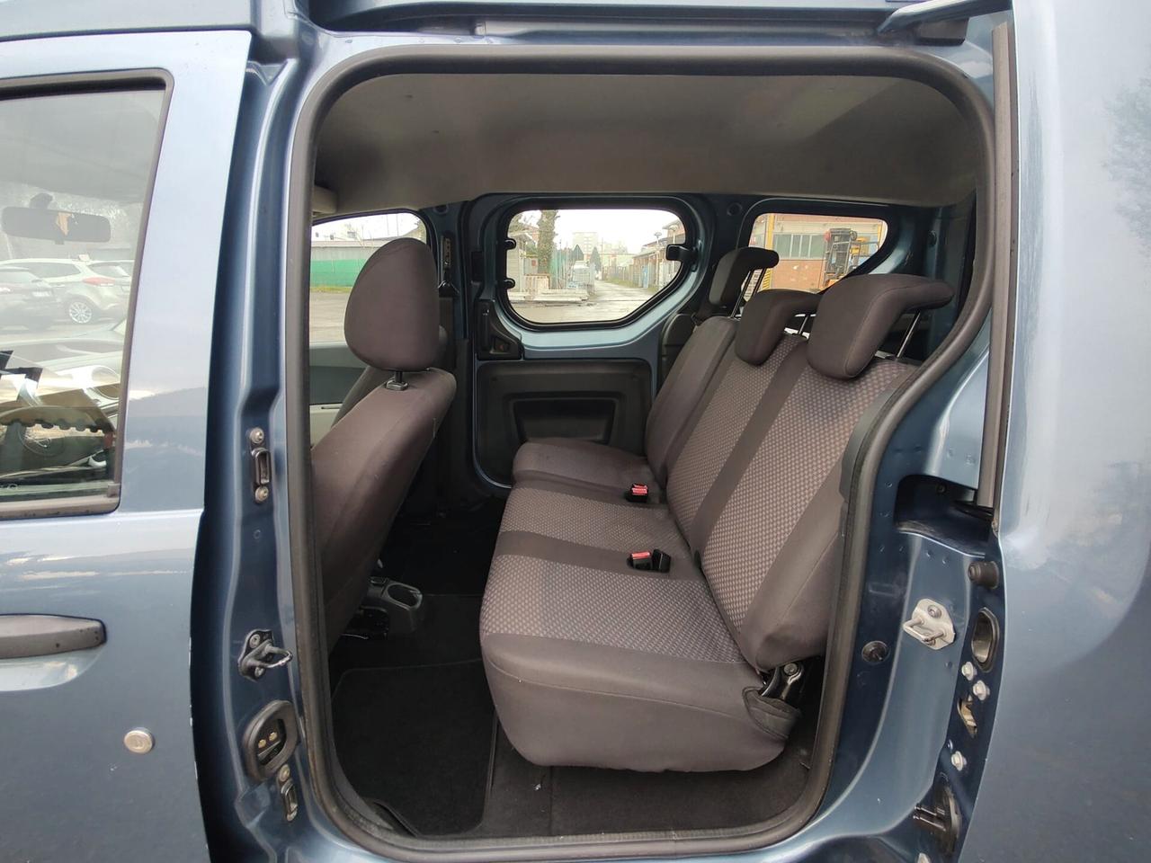 Dacia Dokker 1.6 8V 85CV Ambiance, BENZINA\GPL CON SCADENZA 2032, OK NEOPATENTATI, GARANZIA L.12 MESI