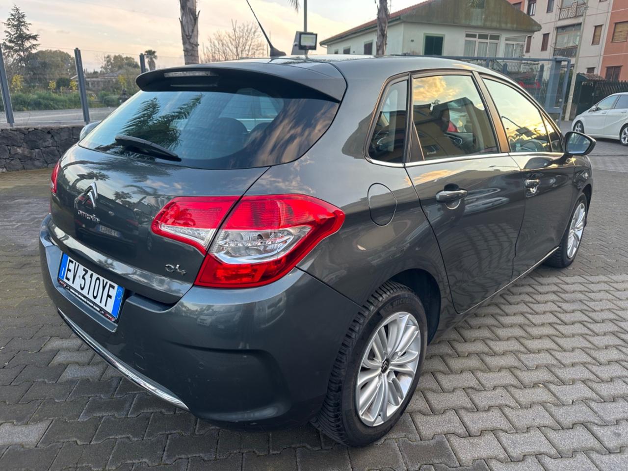 Citroen C4 1.6 e-HDi 115 Exclusive perfetta