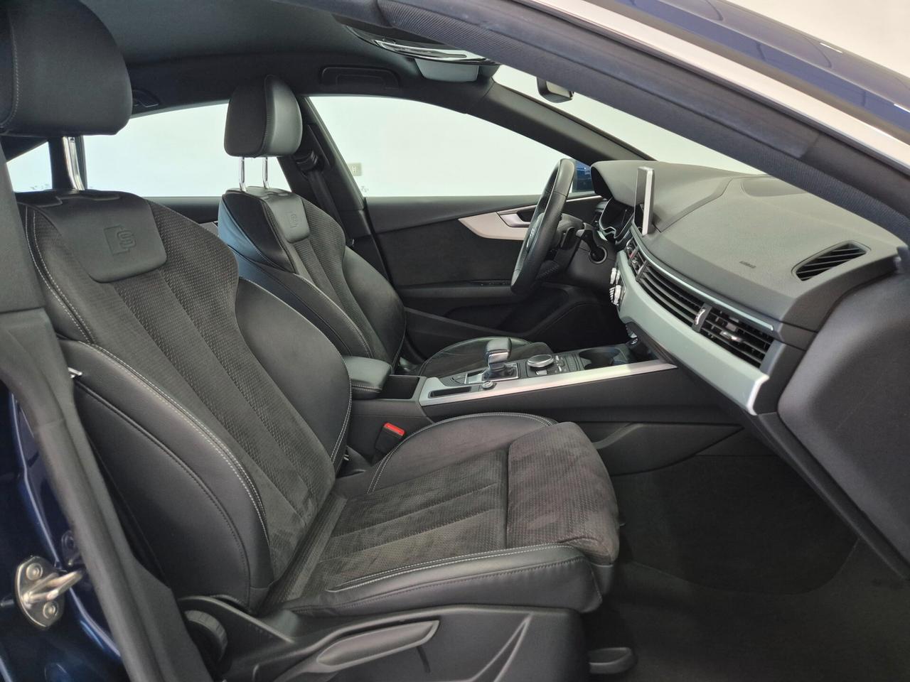 Audi A5 SPB 40 g-tron S tronic line edition