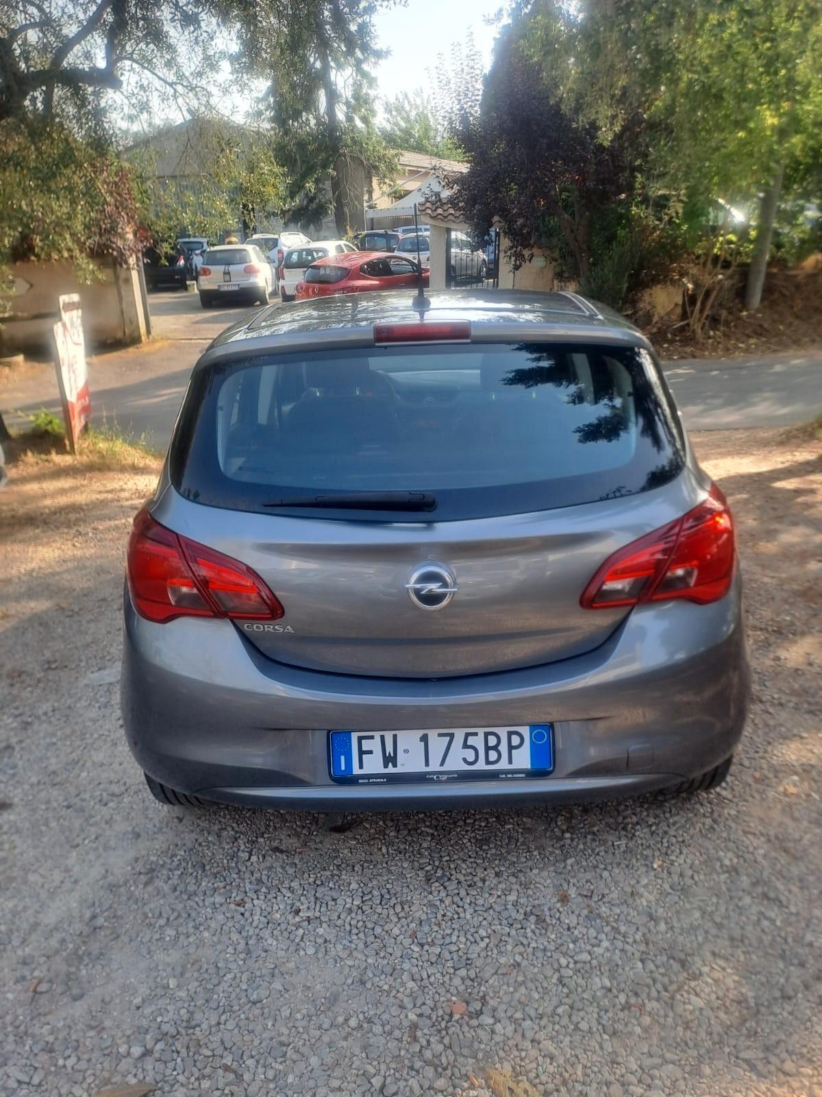 Opel Corsa 1.2 5 porte Innovation km 78mila