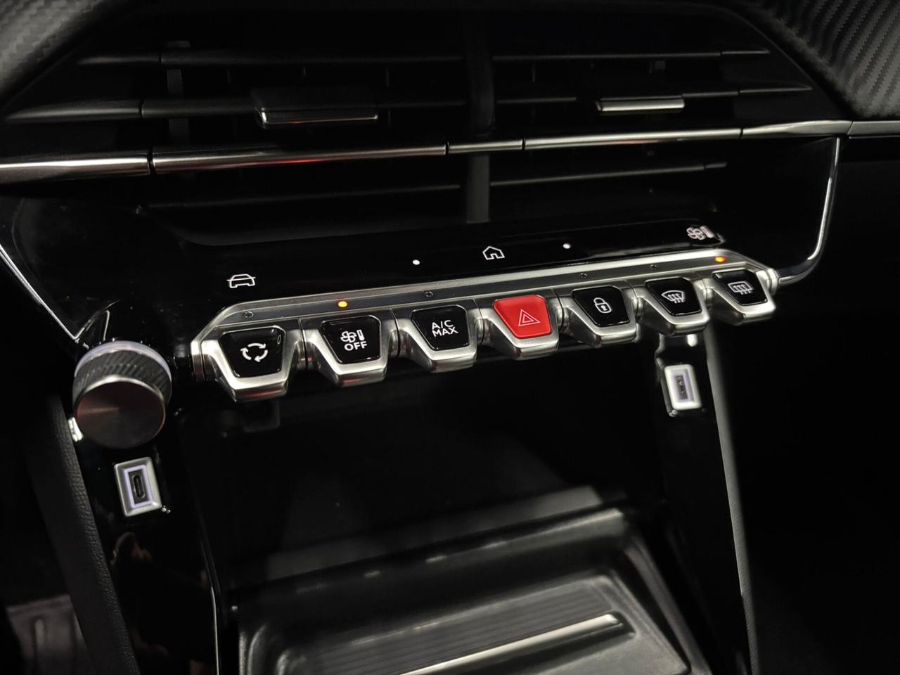 Peugeot 2008 1.2 PureTech 100 S&S Allure